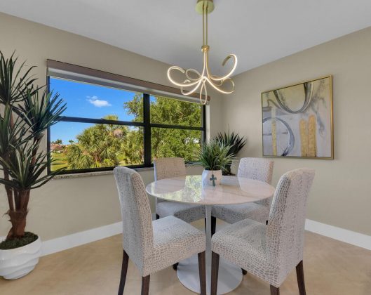 Dining Room - The Forest In South Fort Myers (3)