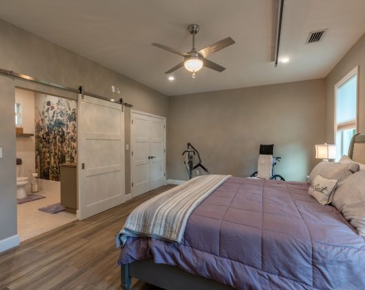 Guest Bedroom - McGregor Blvd West Guest House (2)
