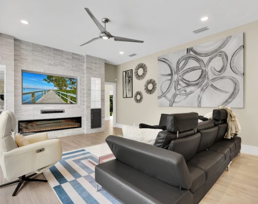 Living Room - Blackhawk Hideaway (4)
