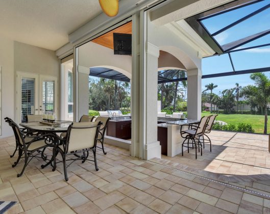 Outdoor Living_The Forrest Country Club (3)