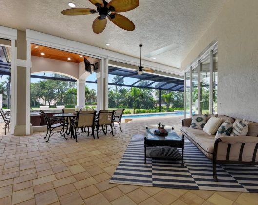 Outdoor Living_The Forrest Country Club (6)